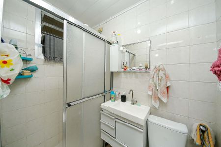 Casa à venda com 89m², 3 quartos e 3 vagas Casa à venda com 89m², 3 quartos e 3 vagasBanheiro