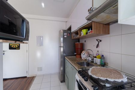 Apartamento à venda com 57m², 2 quartos e 1 vagaCozinha e área de serviço