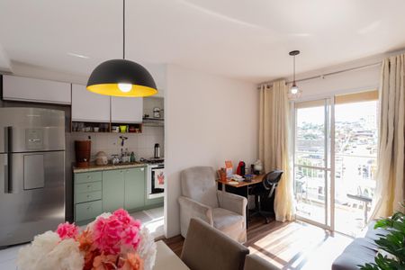 Apartamento à venda com 57m², 2 quartos e 1 vagaSala