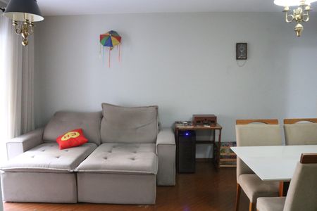 Apartamento à venda com 70m², 1 quarto e 1 vagaSala