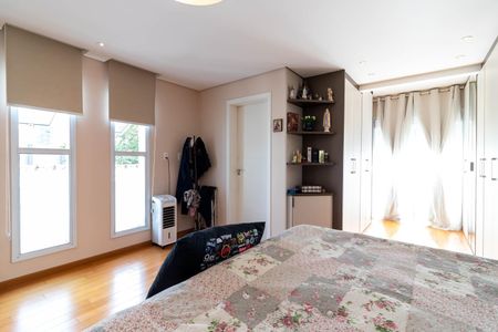 Casa à venda com 391m², 3 quartos e 5 vagasSuíte 1