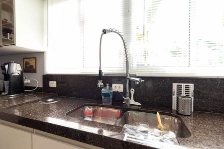 Casa à venda com 391m², 3 quartos e 5 vagasCozinha