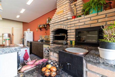 Casa à venda com 391m², 3 quartos e 5 vagasÁrea de Lazer - Churrasqueira