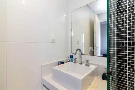 Casa à venda com 391m², 3 quartos e 5 vagasBanheiro da Suíte 2