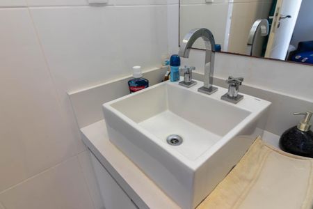 Casa à venda com 391m², 3 quartos e 5 vagasBanheiro da Suíte 2