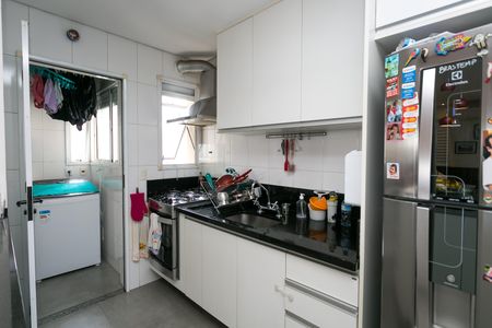 Apartamento à venda com 84m², 2 quartos e 2 vagasCozinha