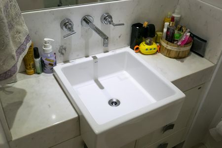 Apartamento à venda com 84m², 2 quartos e 2 vagasBanheiro