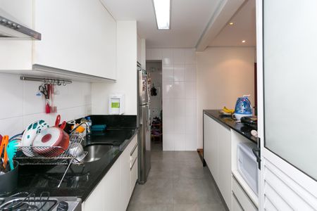 Apartamento à venda com 84m², 2 quartos e 2 vagasCozinha