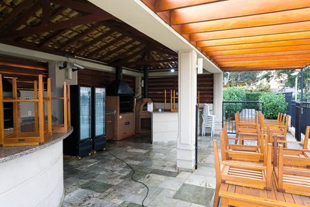 Apartamento à venda com 84m², 2 quartos e 2 vagasÁrea comum - Churrasqueira