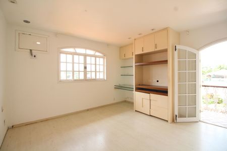 Casa de condomínio à venda com 467m², 6 quartos e 4 vagasQuarto 5 - Suíte