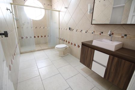 Casa de condomínio à venda com 467m², 6 quartos e 4 vagasBanheiro Social