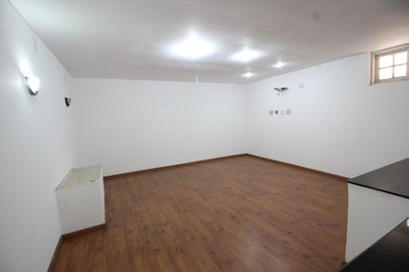 Casa de condomínio à venda com 467m², 6 quartos e 4 vagasSala 3