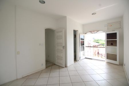 Casa de condomínio à venda com 467m², 6 quartos e 4 vagasQuarto 4 - Suíte