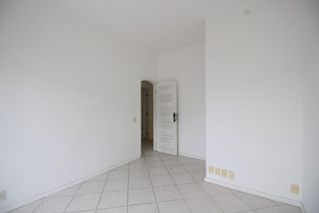 Casa de condomínio à venda com 467m², 6 quartos e 4 vagasQuarto 1