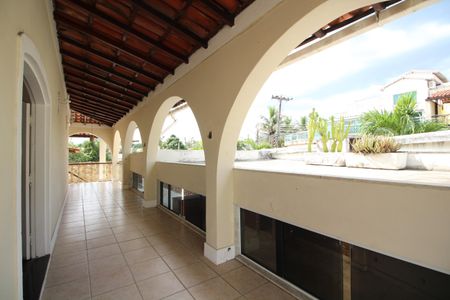 Casa de condomínio à venda com 467m², 6 quartos e 4 vagasBanheiro de Serviço 2