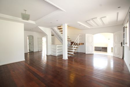 Sala 1 de casa de condomínio à venda com 6 quartos, 467m² em Anil, Rio de Janeiro