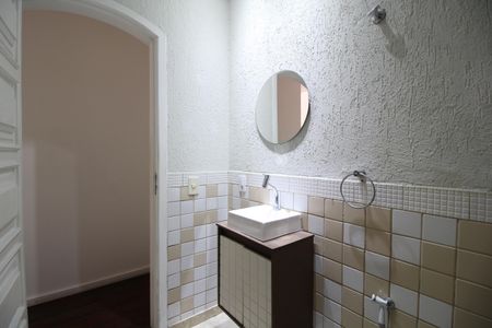 Casa de condomínio à venda com 467m², 6 quartos e 4 vagasLavabo 1