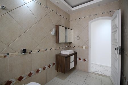 Casa de condomínio à venda com 467m², 6 quartos e 4 vagasBanheiro Social