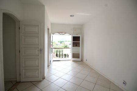 Casa de condomínio à venda com 467m², 6 quartos e 4 vagasQuarto 4 - Suíte