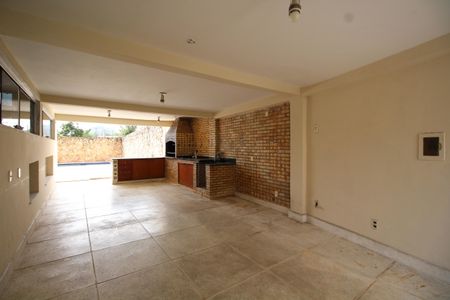 Casa de condomínio à venda com 467m², 6 quartos e 4 vagasChurrasqueira