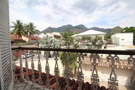 Casa de condomínio à venda com 467m², 6 quartos e 4 vagasQuarto 2 - Varanda/Vista