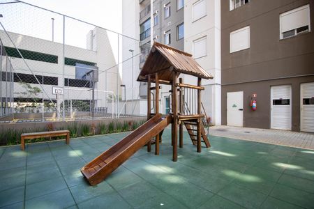 Apartamento à venda com 44m², 2 quartos e 1 vaga Apartamento à venda com 44m², 2 quartos e 1 vagaPlayground