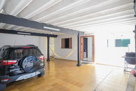 Casa à venda com 350m², 3 quartos e 2 vagasGaragem