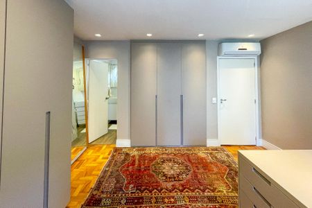 Apartamento para alugar com 113m², 2 quartos e 1 vaga Apartamento para alugar com 113m², 2 quartos e 1 vagaSuíte