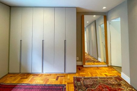 Apartamento para alugar com 113m², 2 quartos e 1 vaga Apartamento para alugar com 113m², 2 quartos e 1 vagaSuíte