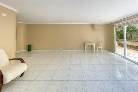 Apartamento para alugar com 113m², 2 quartos e 1 vaga Apartamento para alugar com 113m², 2 quartos e 1 vagaÁrea comum - Salão de festas