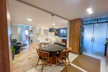 Apartamento para alugar com 113m², 2 quartos e 1 vaga Apartamento para alugar com 113m², 2 quartos e 1 vagaSala