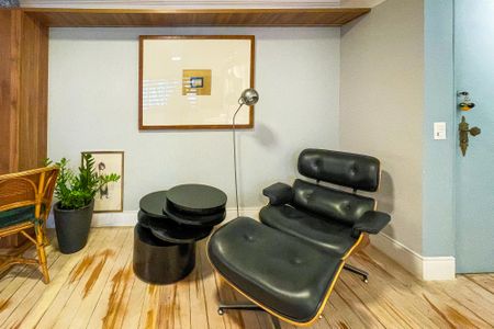 Apartamento para alugar com 113m², 2 quartos e 1 vaga Apartamento para alugar com 113m², 2 quartos e 1 vagaSala