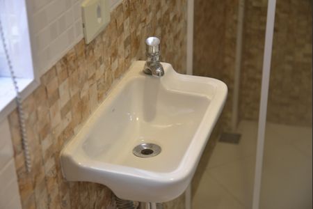 Casa à venda com 380m², 5 quartos e 2 vagasBanheiro