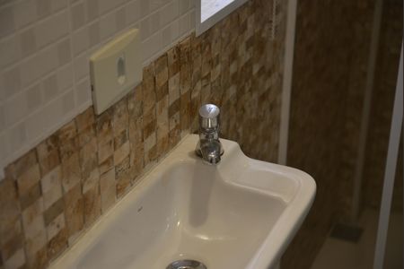 Casa à venda com 380m², 5 quartos e 2 vagasBanheiro