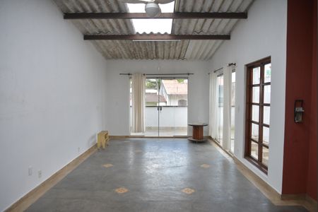 Casa à venda com 380m², 5 quartos e 2 vagasÁrea comum