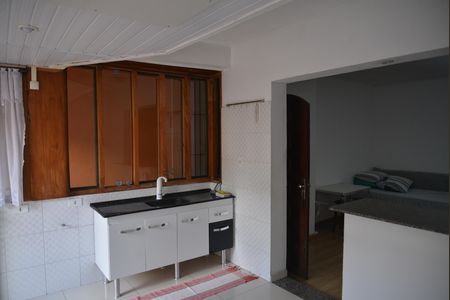 Casa à venda com 380m², 5 quartos e 2 vagascozinha 2