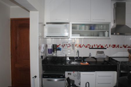 Apartamento à venda com 76m², 2 quartos e 2 vagasCozinha