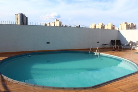 Apartamento à venda com 76m², 2 quartos e 2 vagasÁrea comum - Piscina