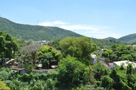 Apartamento à venda com 72m², 3 quartos e 1 vaga Apartamento à venda com 72m², 3 quartos e 1 vagaVista do Quarto 2