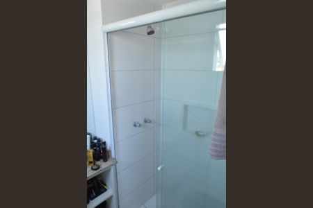 Apartamento à venda com 72m², 3 quartos e 1 vaga Apartamento à venda com 72m², 3 quartos e 1 vagaBanheiro da Suíte