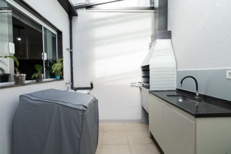 Casa à venda com 120m², 3 quartos e 2 vagasÁrea de Serviço