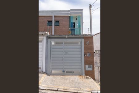 Casa à venda com 120m², 3 quartos e 2 vagasFachada