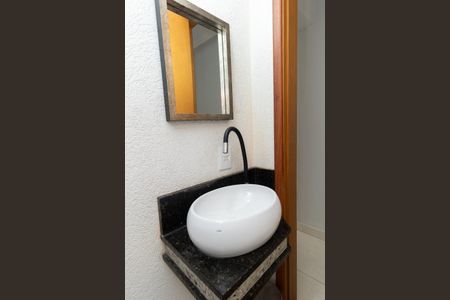 Casa à venda com 120m², 3 quartos e 2 vagasLavabo