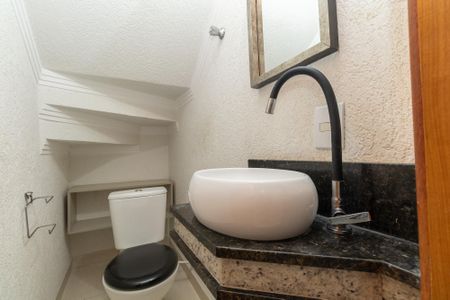 Casa à venda com 120m², 3 quartos e 2 vagasLavabo