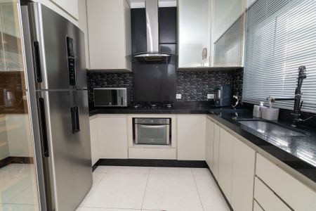 Casa à venda com 120m², 3 quartos e 2 vagasCozinha