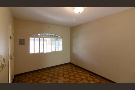 Casa à venda com 125m², 2 quartos e 2 vagasSala