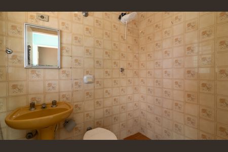 Casa à venda com 125m², 2 quartos e 2 vagasBanheiro de serviço