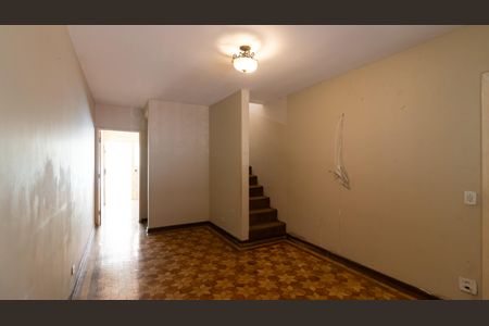 Casa à venda com 125m², 2 quartos e 2 vagasSala