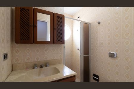 Casa à venda com 125m², 2 quartos e 2 vagasBanheiro