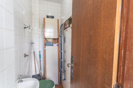 Apartamento à venda com 140m², 4 quartos e 2 vagasBanheiro de Serviço